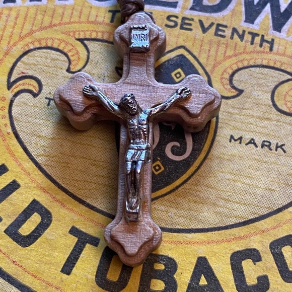 Vintage Wooden Prayer Beads Rosary - Picture 4 of 4